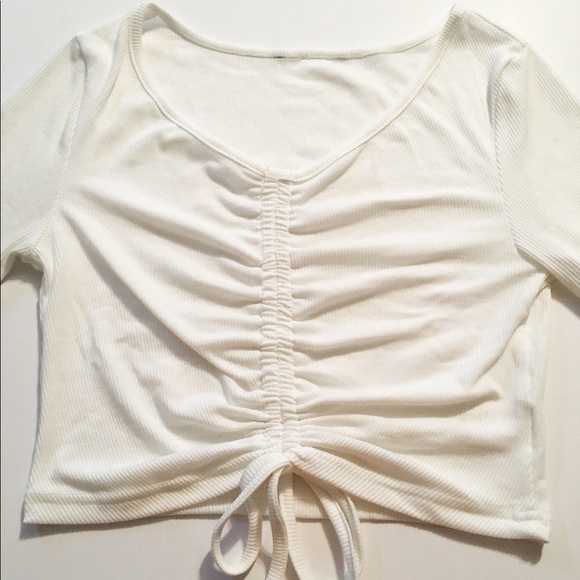 Drawstring Ruched Front Rib-knit Crop Top - Picture 3 of 3